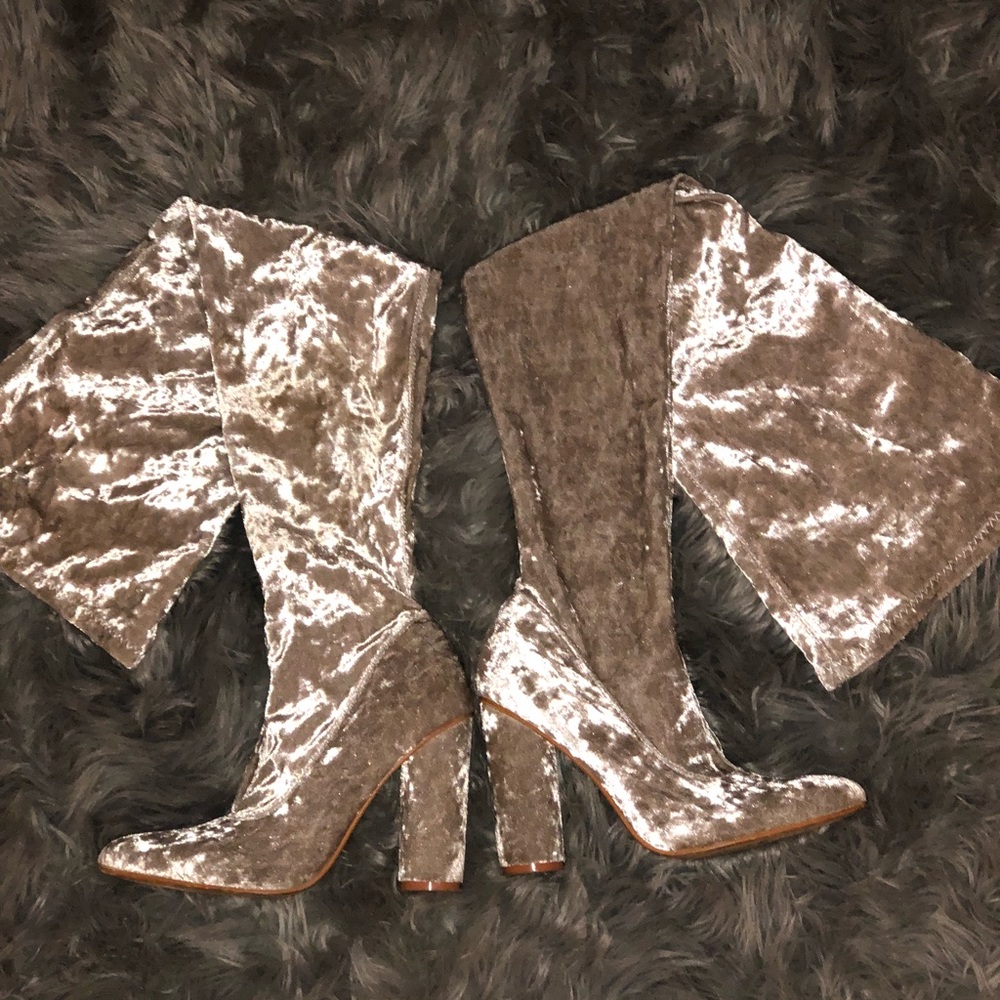 Women’s Over the knee Boots